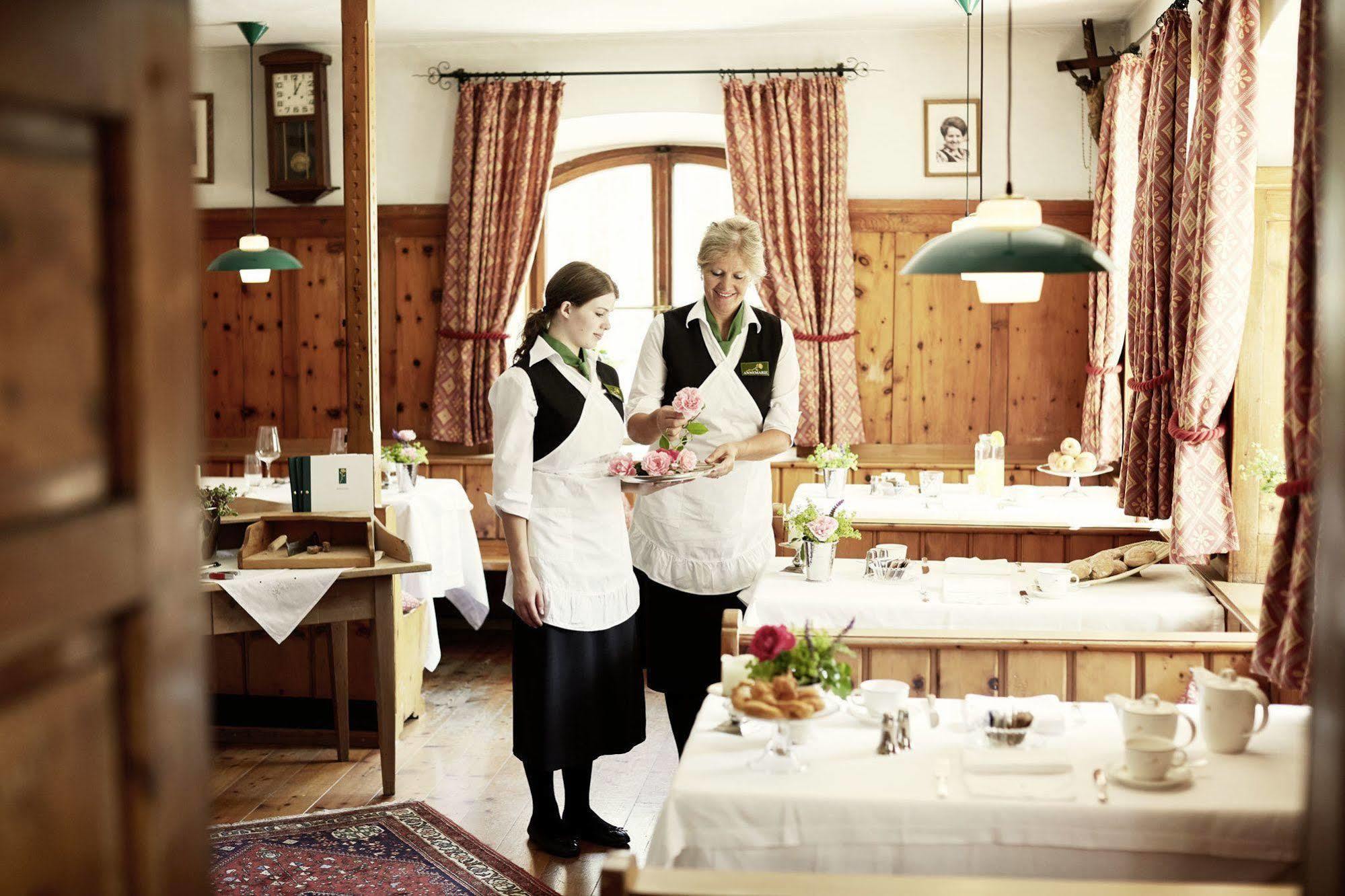Goldene Rose Karthaus A Member Of Small Luxury Hotels Of The World Senales/Schnals 외부 사진
